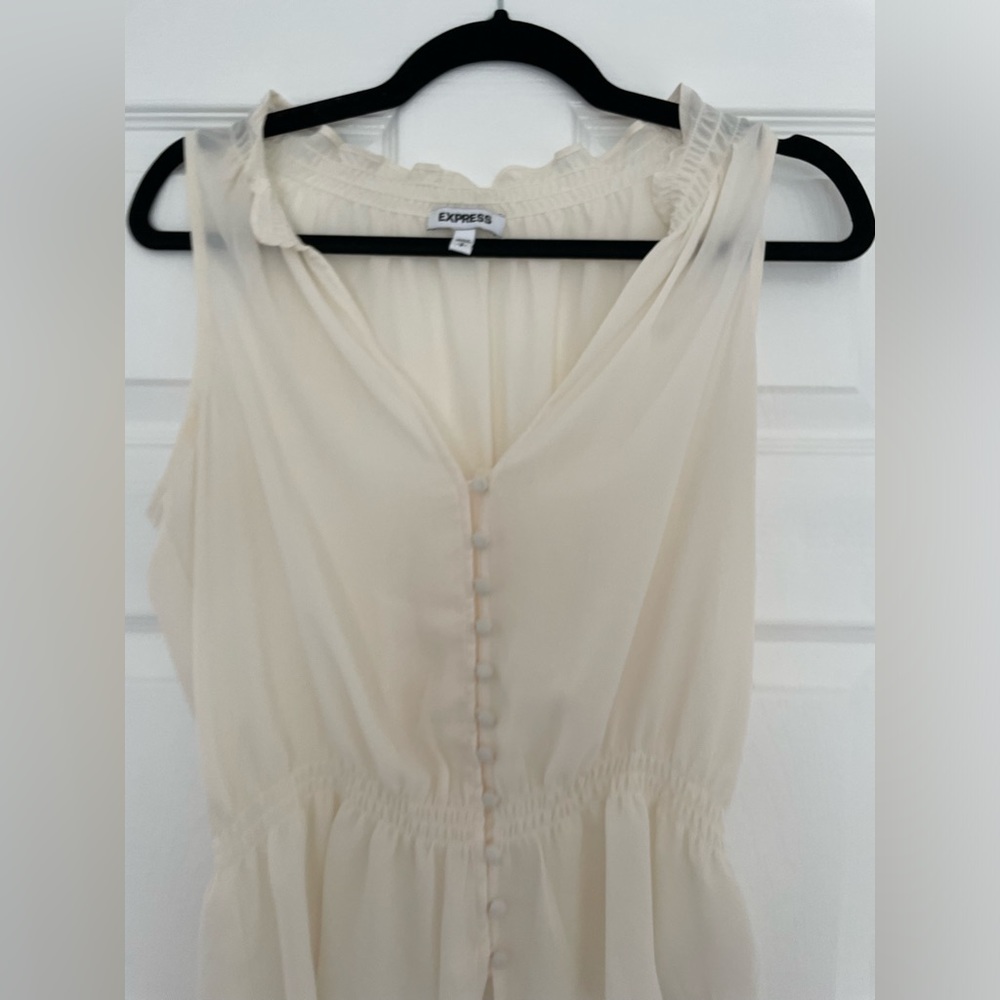Express Off White Sleeveless Blouse